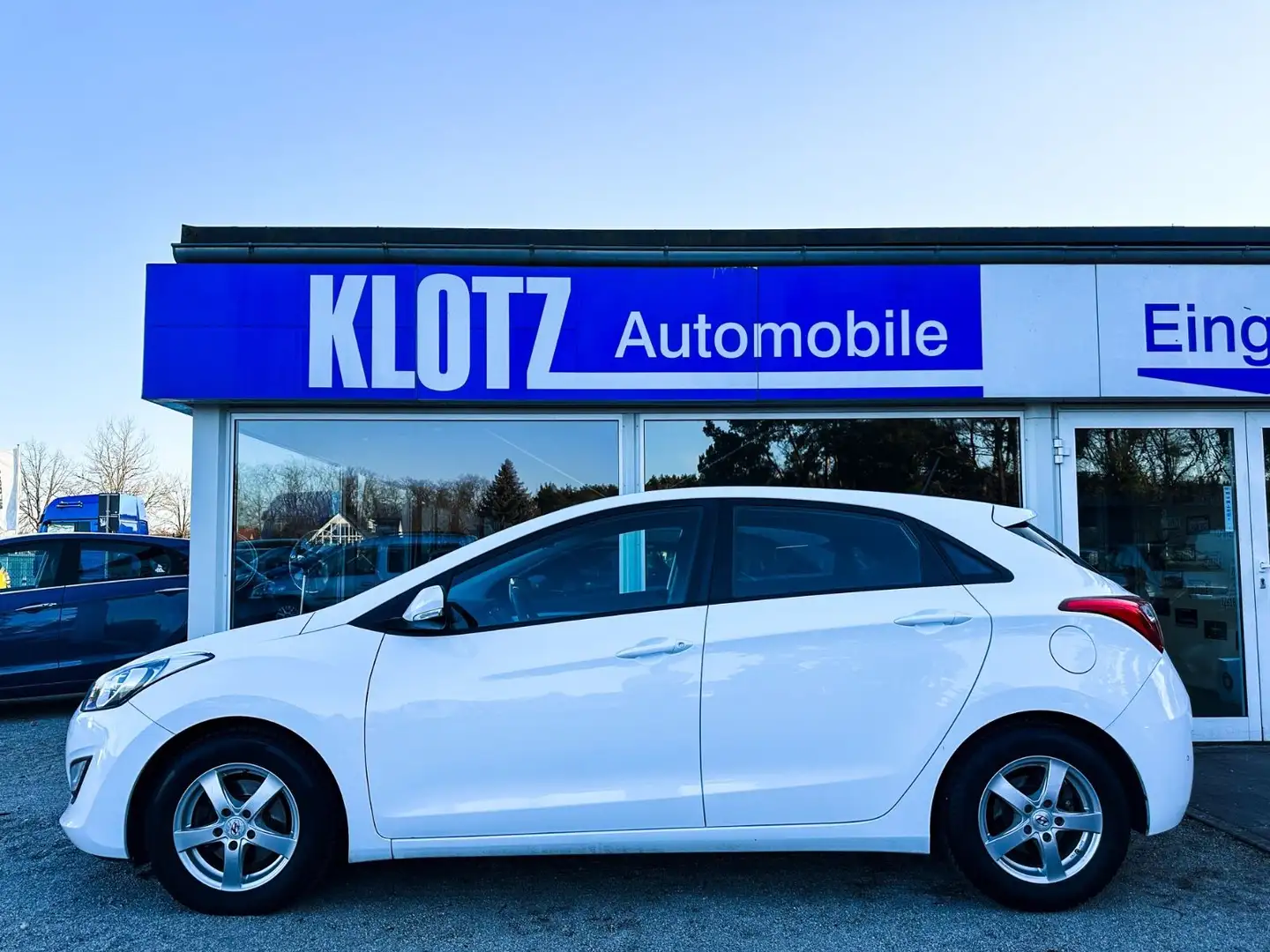 Hyundai i30 blue Trend Blanc - 2