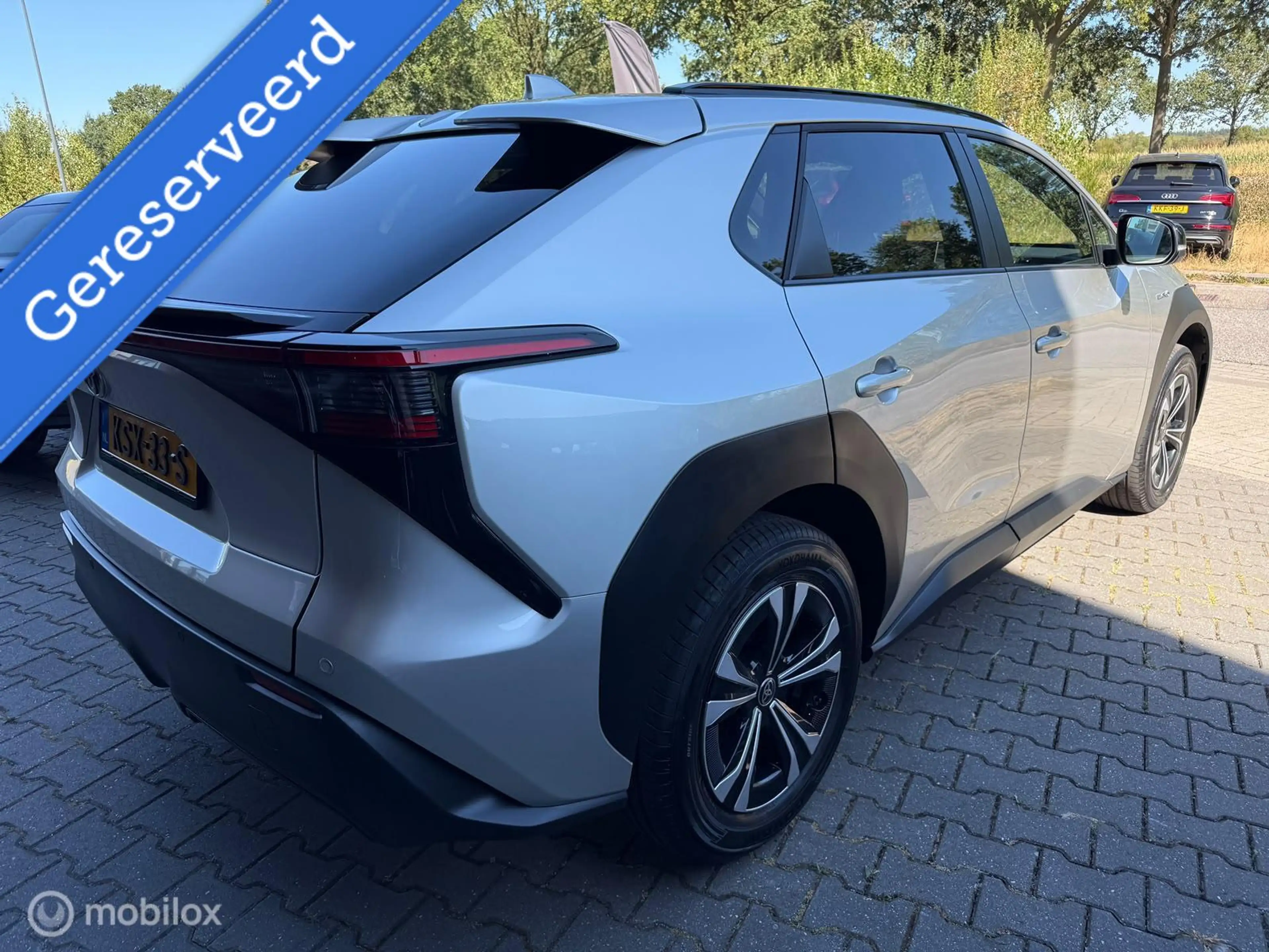 Toyota bZ4X Active 71 kWh 2023 — photo 5