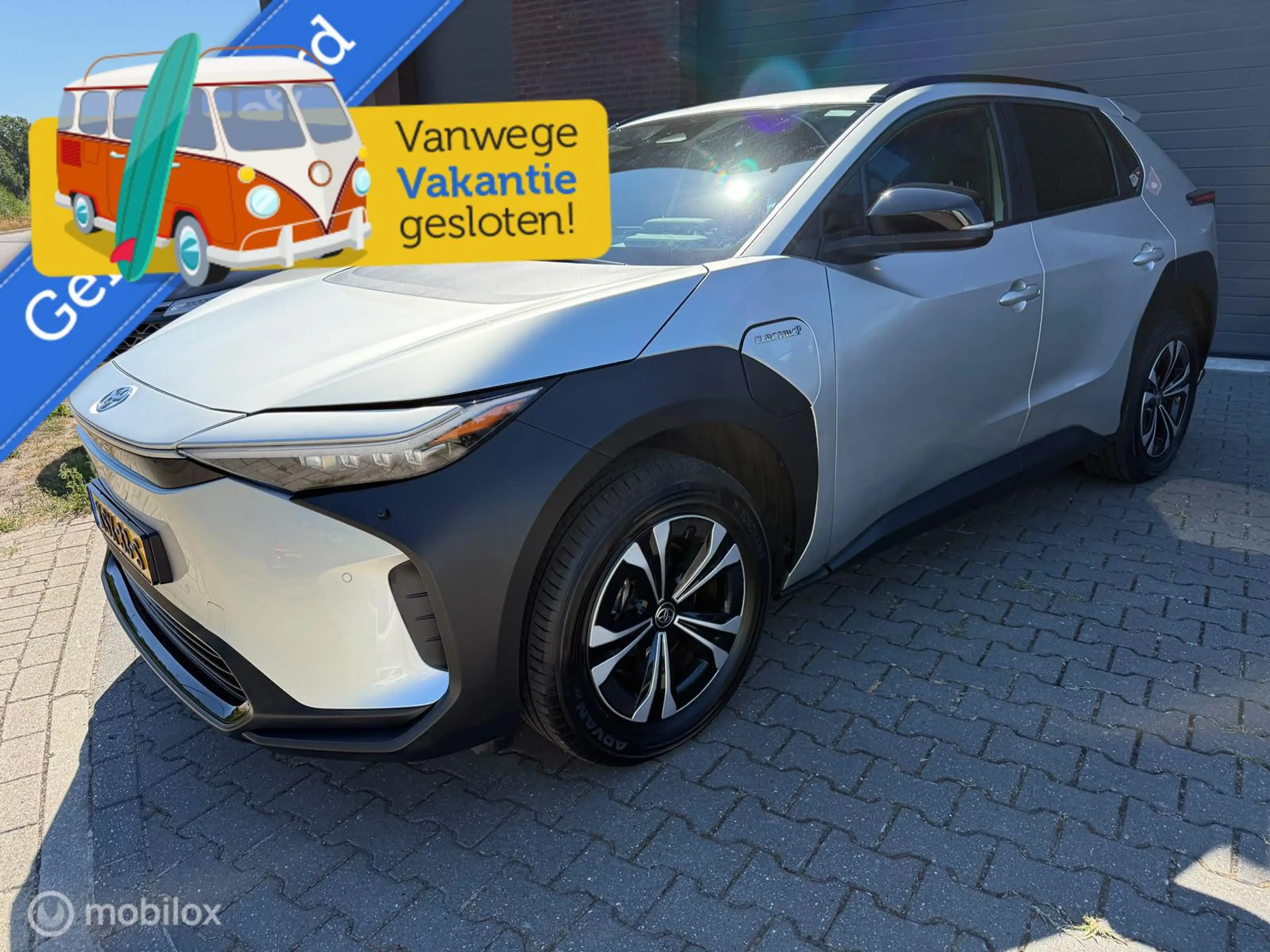 Toyota bZ4X Active 71 kWh 2023 — photo 3