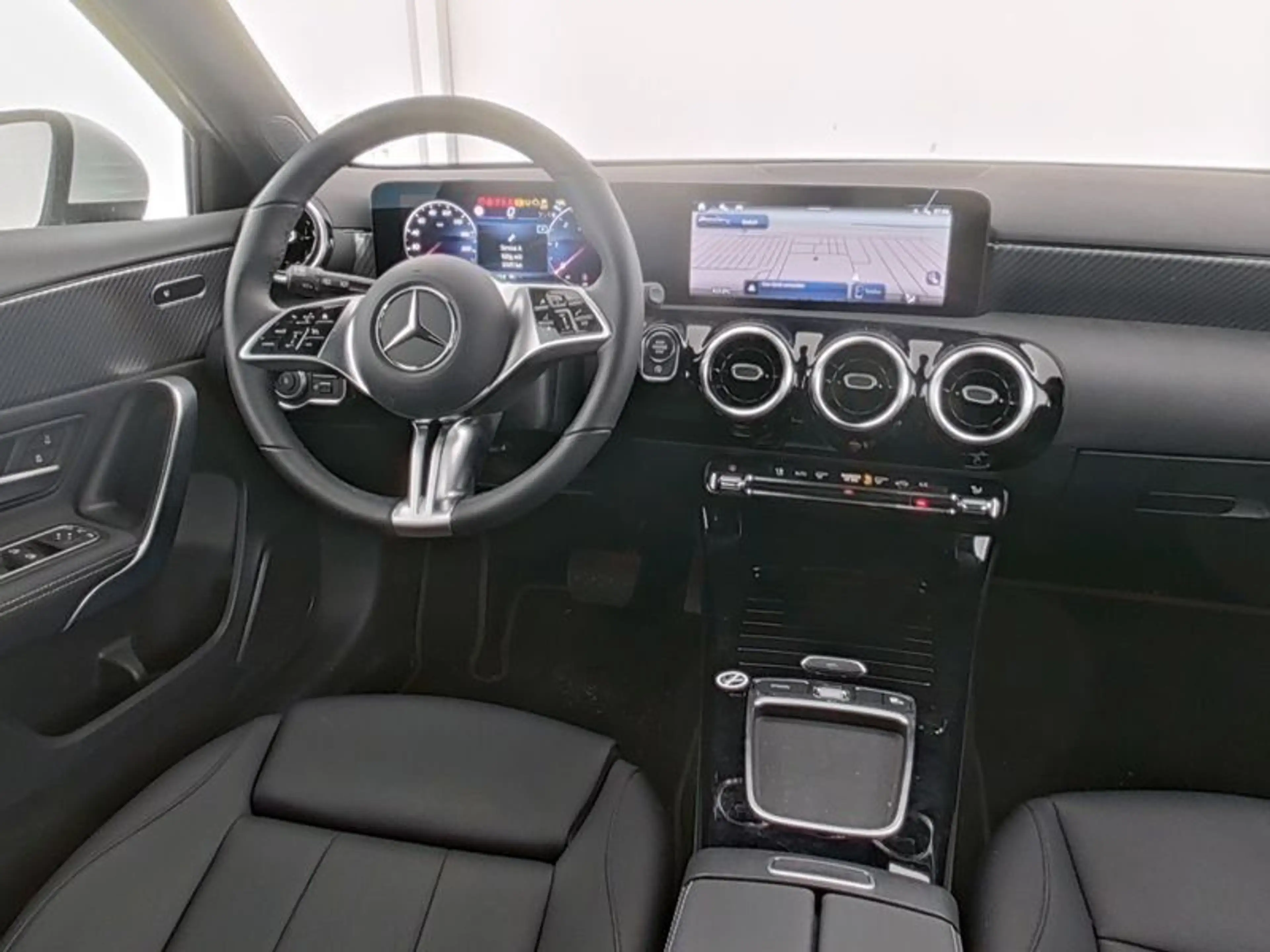Mercedes-Benz A 200 d Progressive Rückfahrkamera LED Totwinkel — photo 5