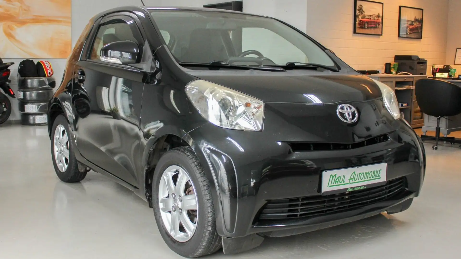 Toyota iQ KLIMA SEHR SPARSAM Schwarz - 2