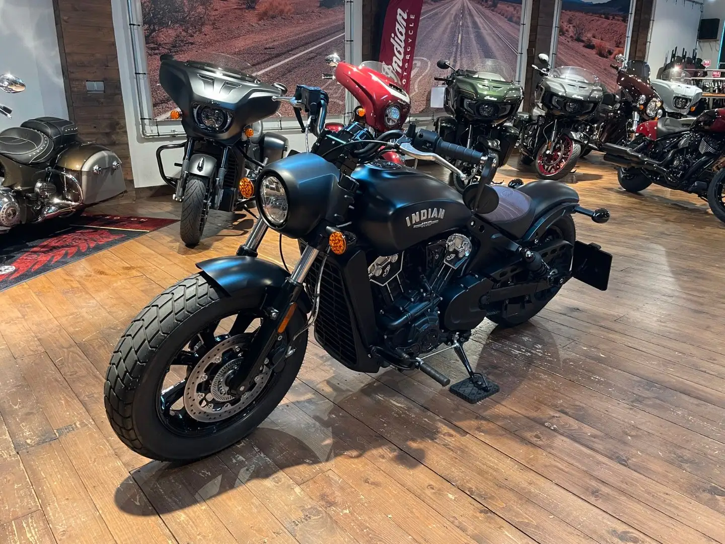 Indian Scout Bobber "Penzl" 100 Jahre (250/4,99 %) Schwarz - 2