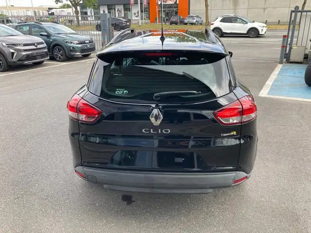 Renault Clio view 6