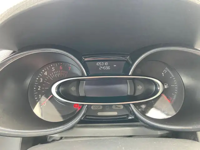 Renault Clio view 10