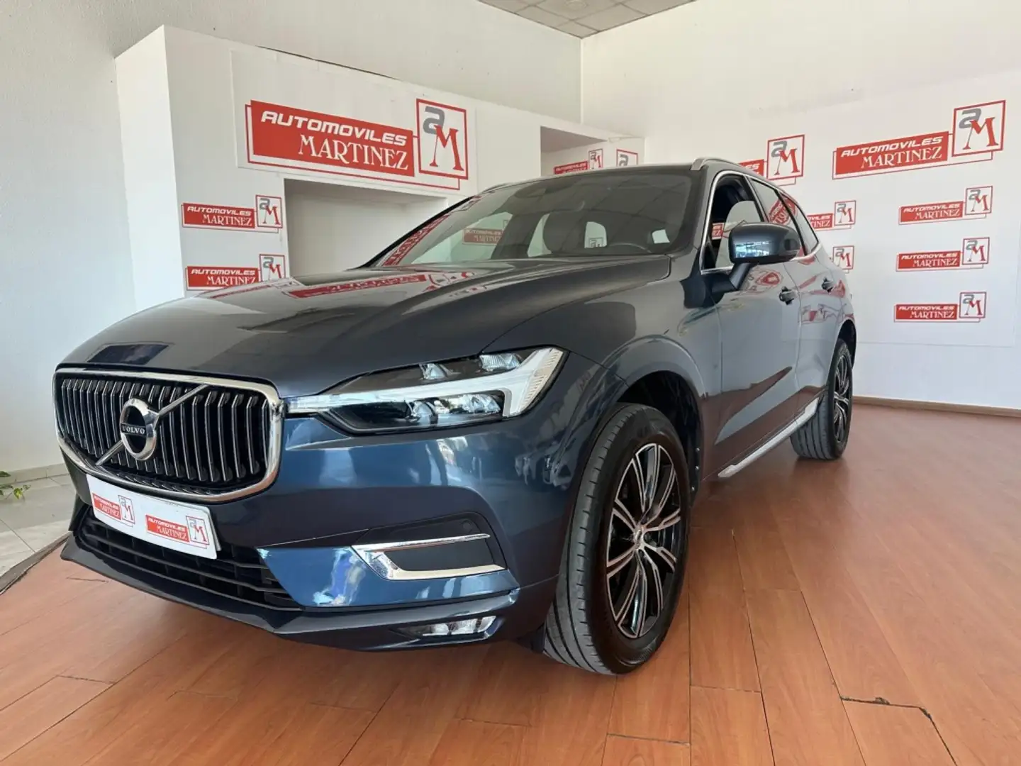 Volvo XC60 B4 Inscription AWD Aut. Blu/Azzurro - 1