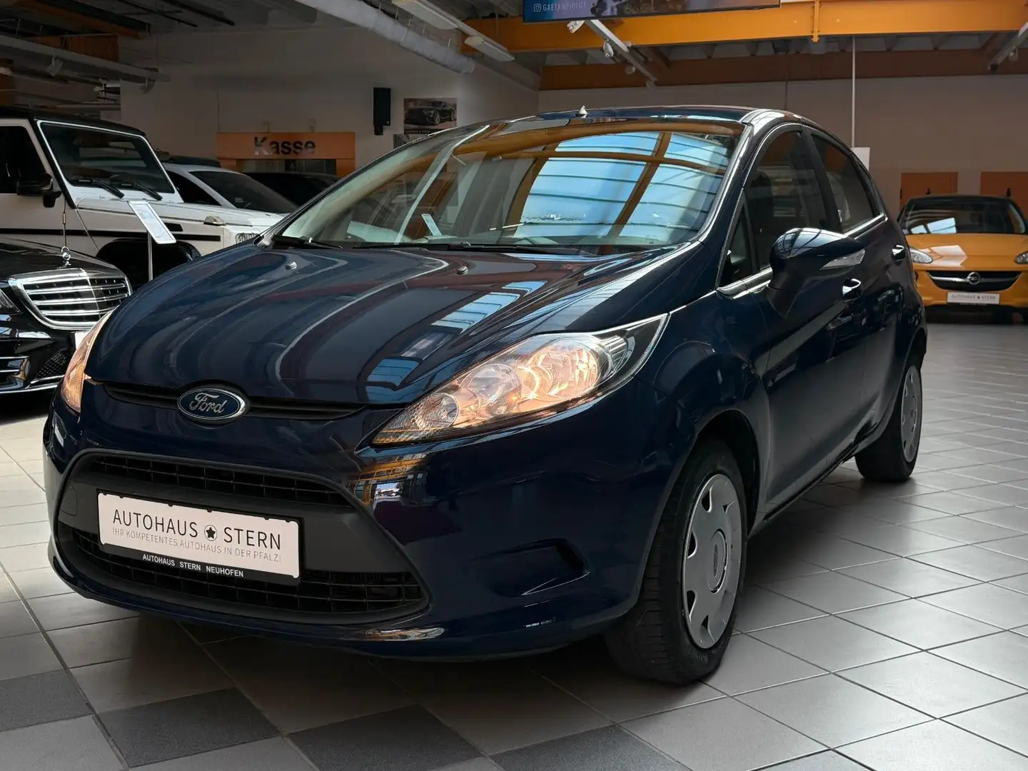 Ford Fiesta |Rentner|1.Hand|Isofix|CD|AUX|nur 45.700km Синий - 1