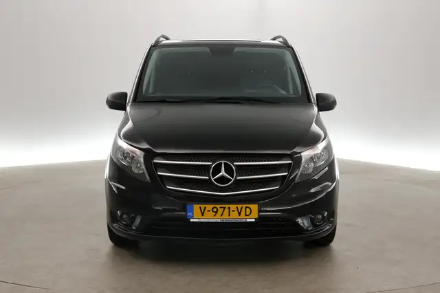 Mercedes-Benz Vito view 7