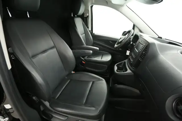 Mercedes-Benz Vito view 10