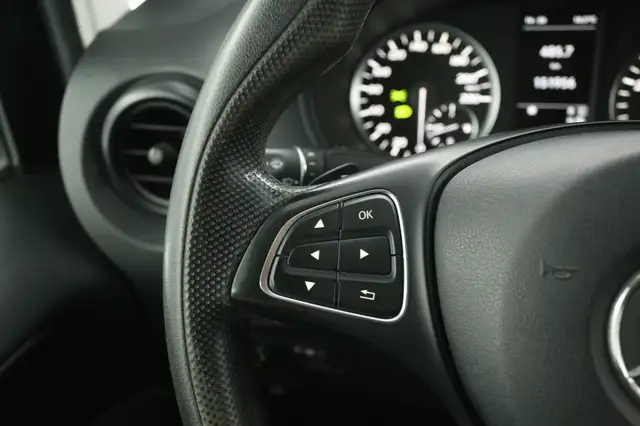 Mercedes-Benz Vito view 15