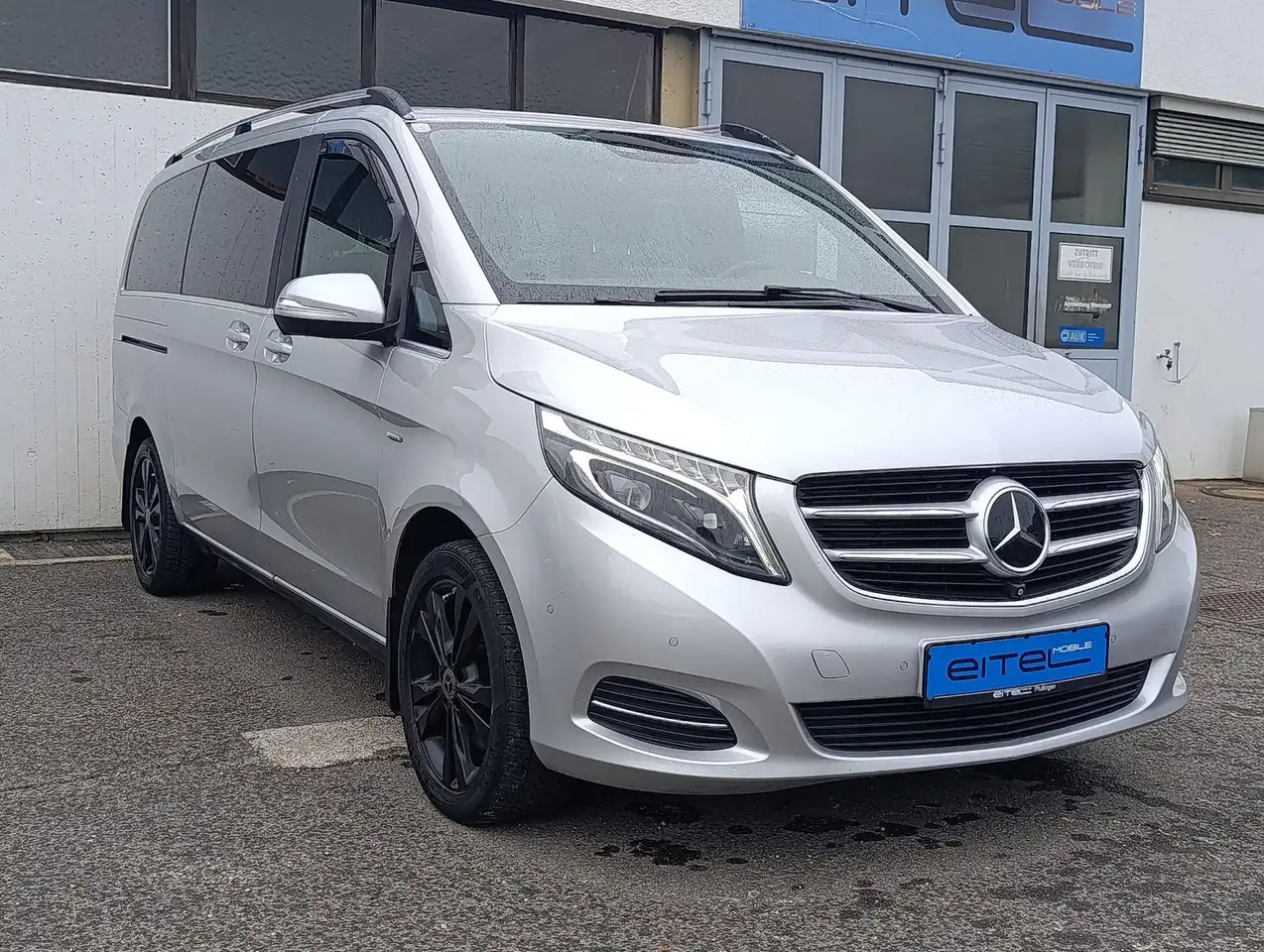 2015 Mercedes-Benz V 250 CDI/BT/d AVANTGARDE 4MATIC lang, photograph 2