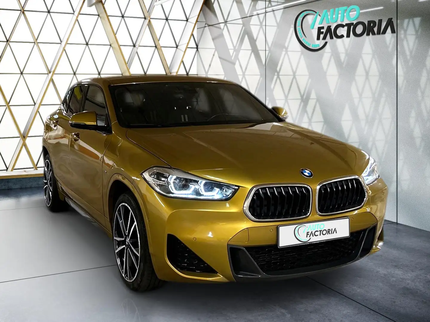 BMW X2 -55% 25E HYB 220CV BVA 4x4 M SPORT+GPS+CAM+OPTS Or - 2