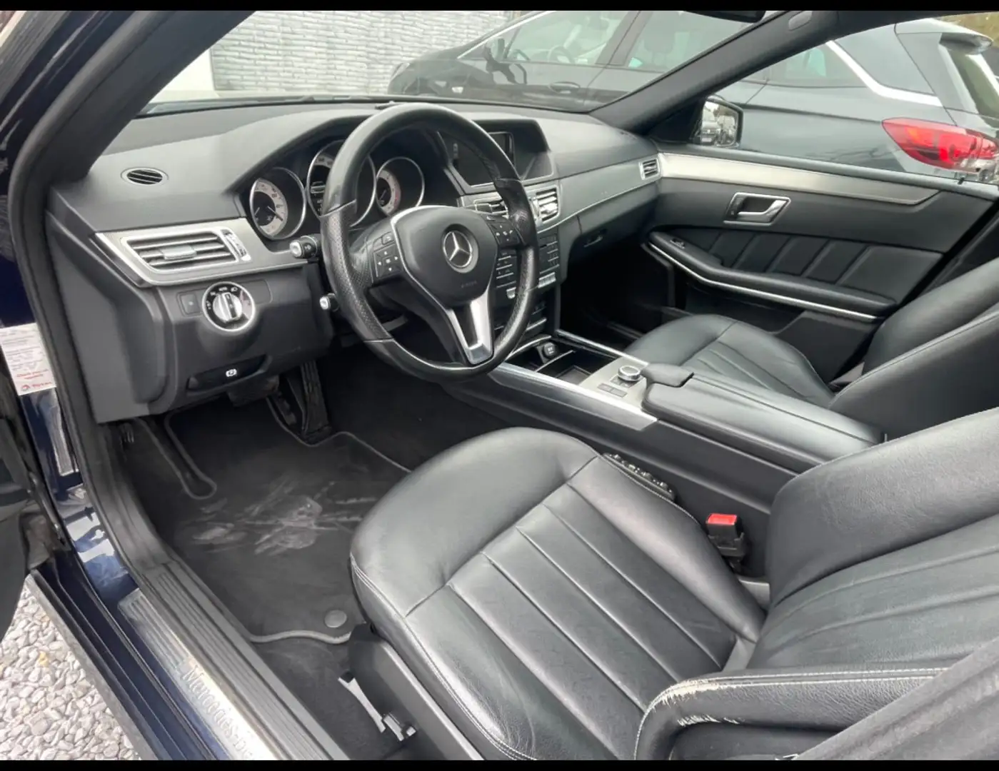 Mercedes-Benz E 200 BlueTEC 7G-TRONIC Edition - 1