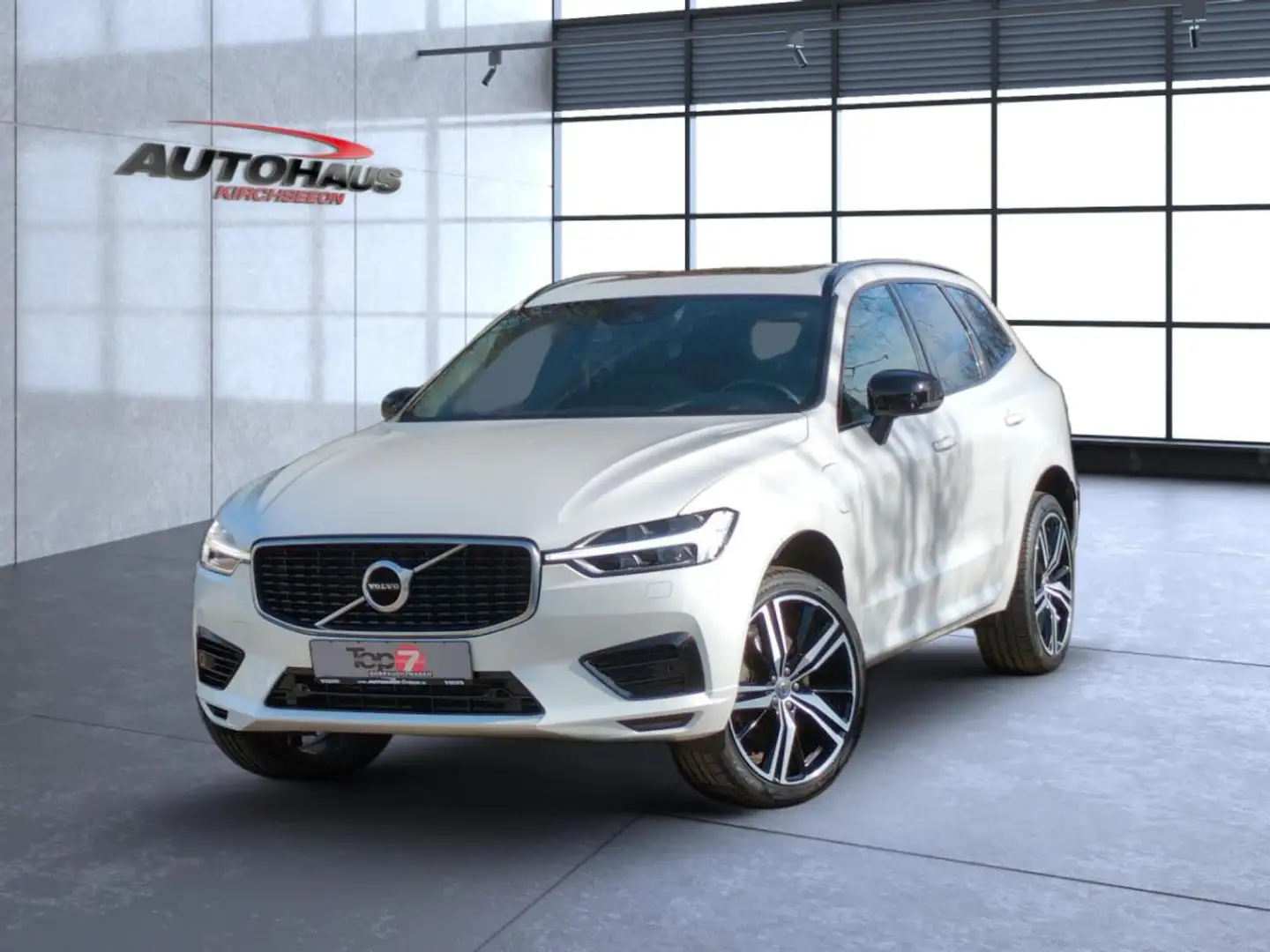 Volvo XC60 T8 TwinEngine R-Design Plug-In Hybrid AWD LED Weiß - 2