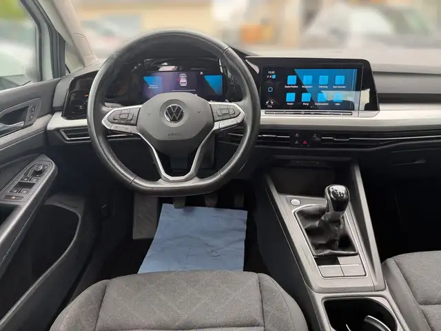 Volkswagen Golf view 10