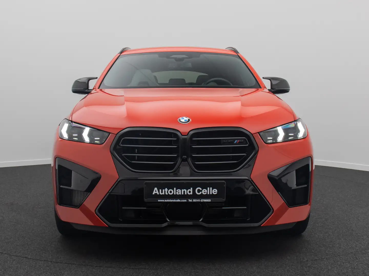 BMW X6 M Competition360° Panorama HUD B&W SoftCL Rot - 2