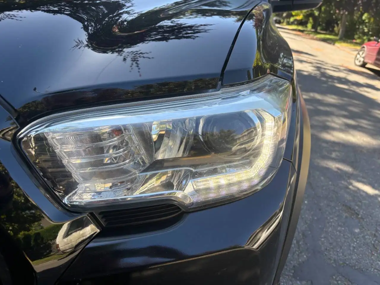 Toyota Tacoma снимка Toyota Tacoma