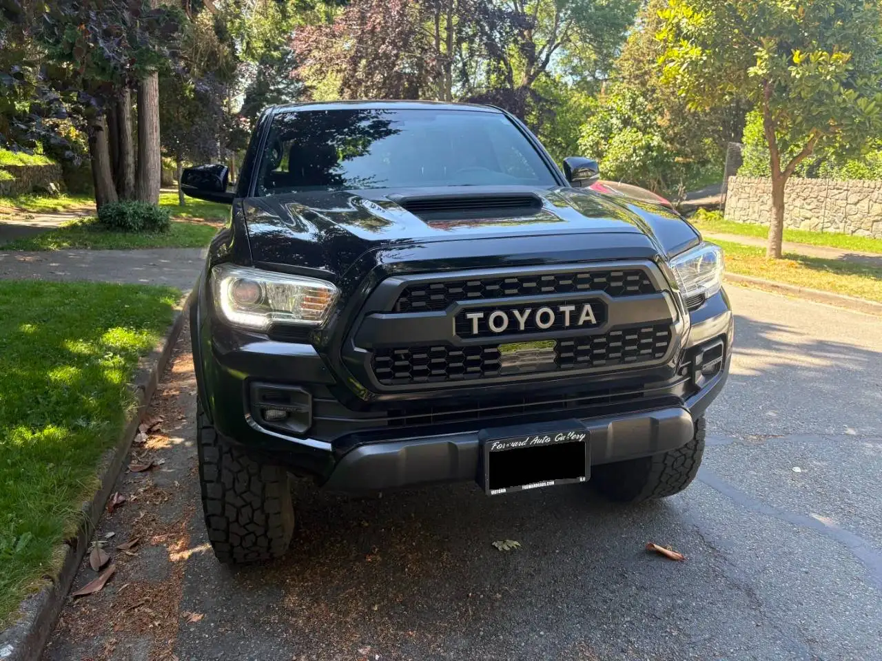 Toyota Tacoma снимка Toyota Tacoma