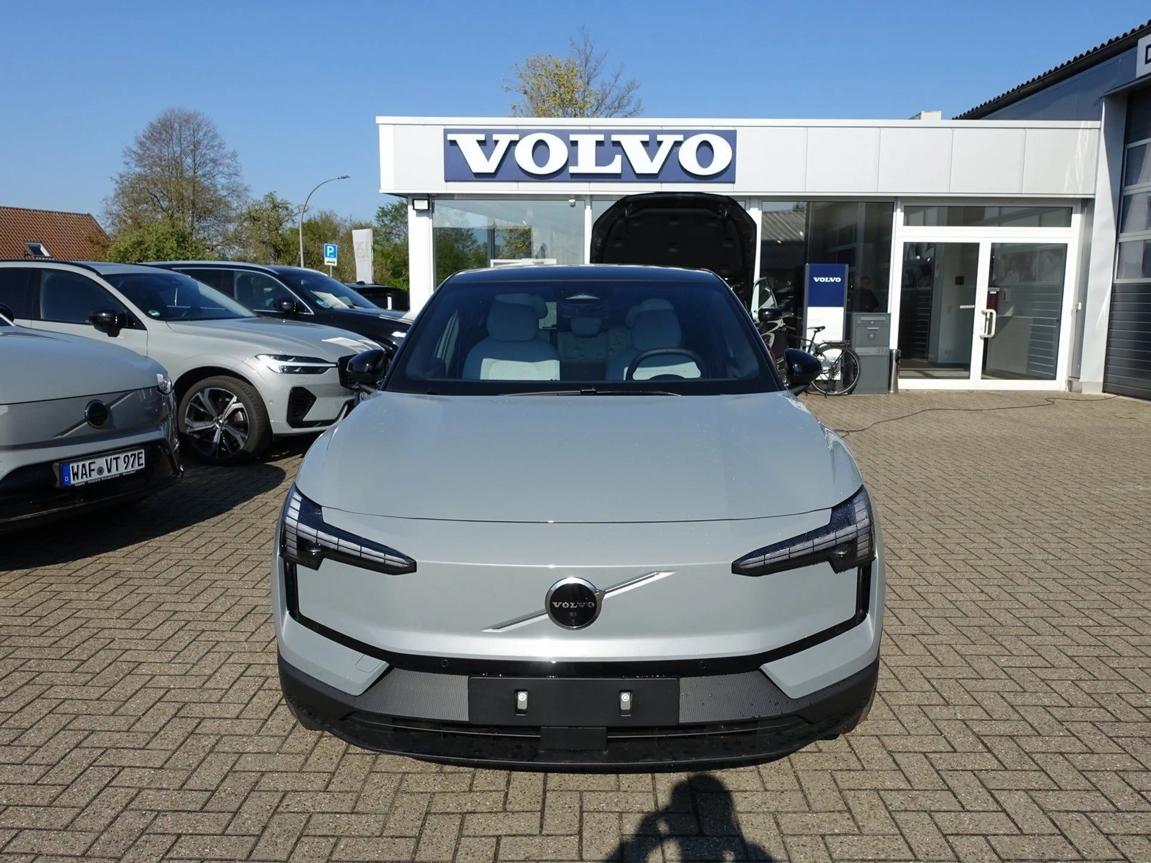 Volvo EX30 Ultra Single Extended Range/Pano/360°Cam — photo 5
