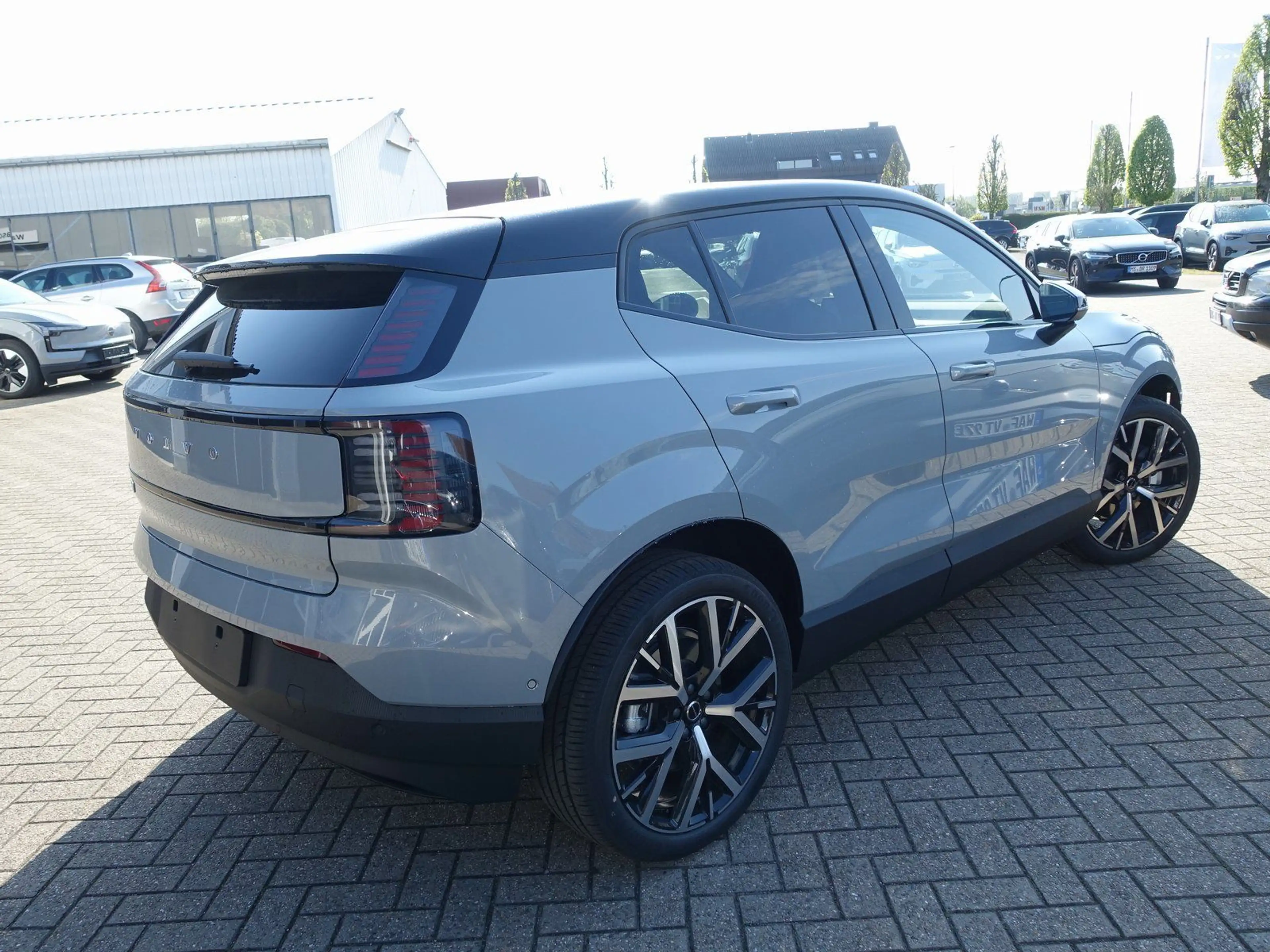 Volvo EX30 Ultra Single Extended Range/Pano/360°Cam — photo 2