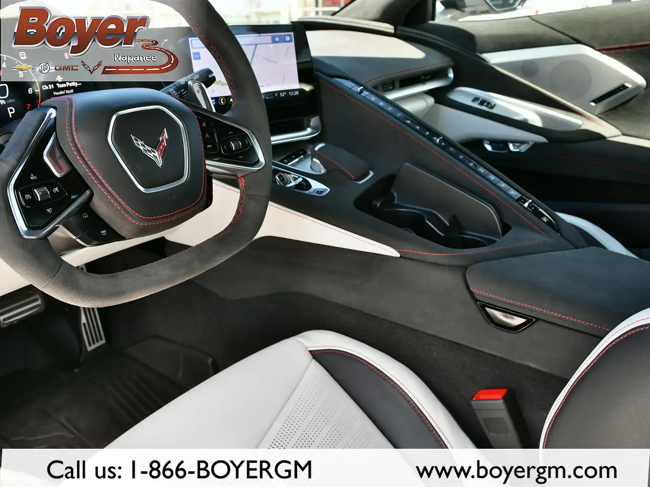 Chevrolet Corvette снимка Chevrolet Corvette