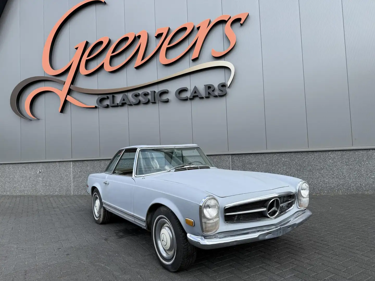 Mercedes-Benz SL 250 Pagode W113 Grau - 1