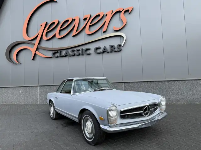 Mercedes-Benz SL 250 Pagode W113