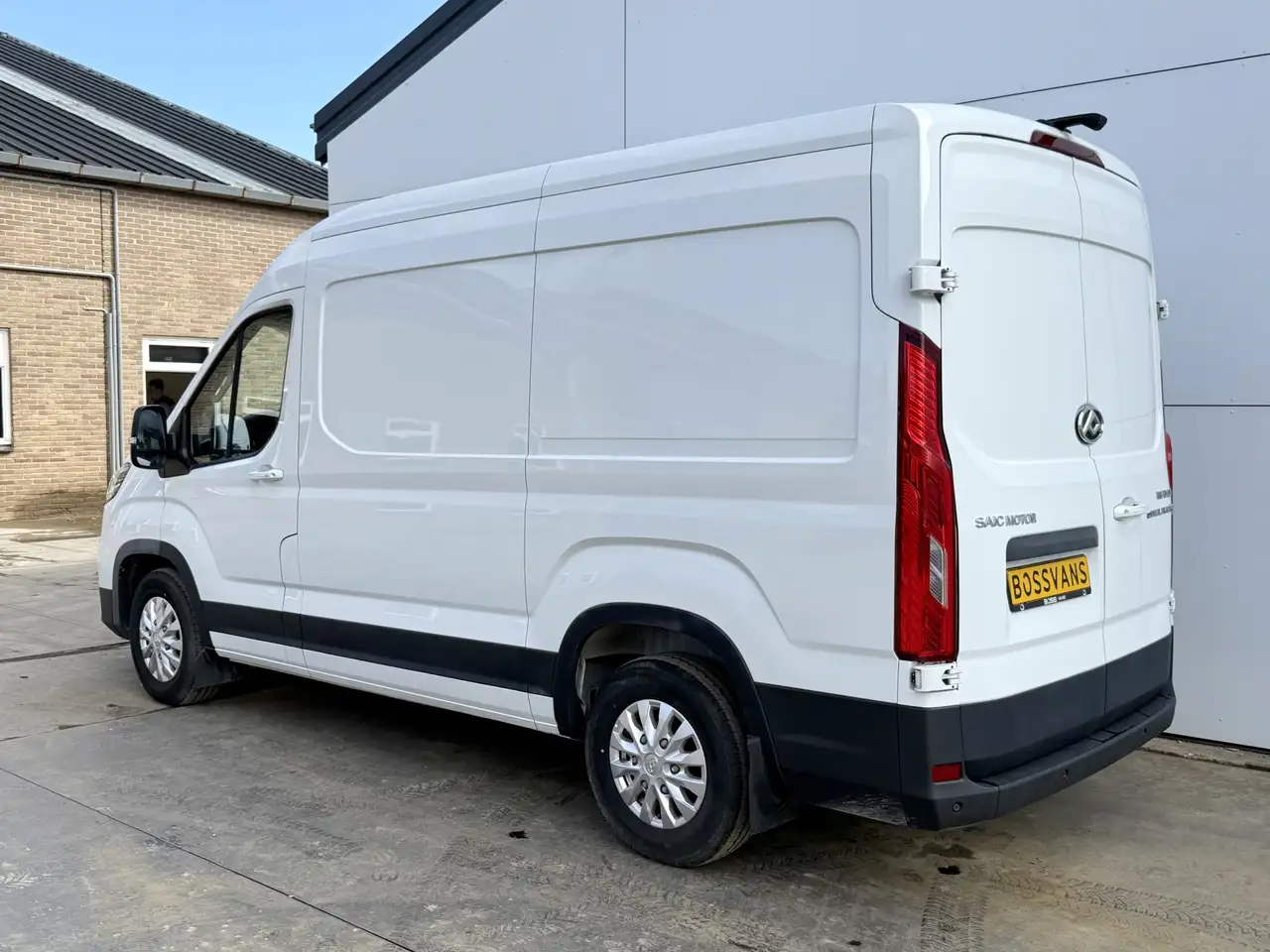 Maxus eDeliver 9 2025