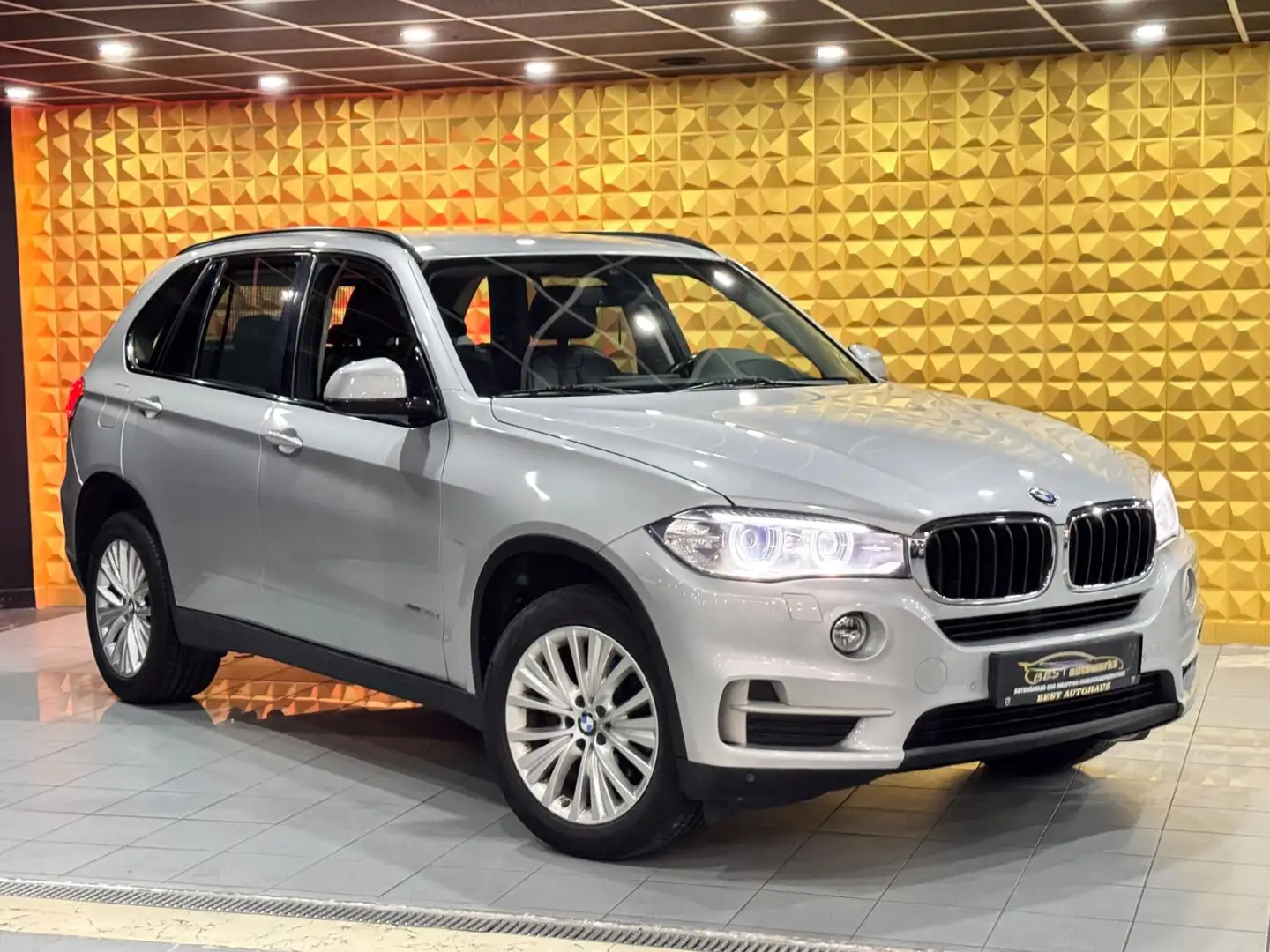 BMW X5 XDrive 30d*KLIMA*SHZ V+H*KAMERA*AHK*AMBİENT Argent - 1