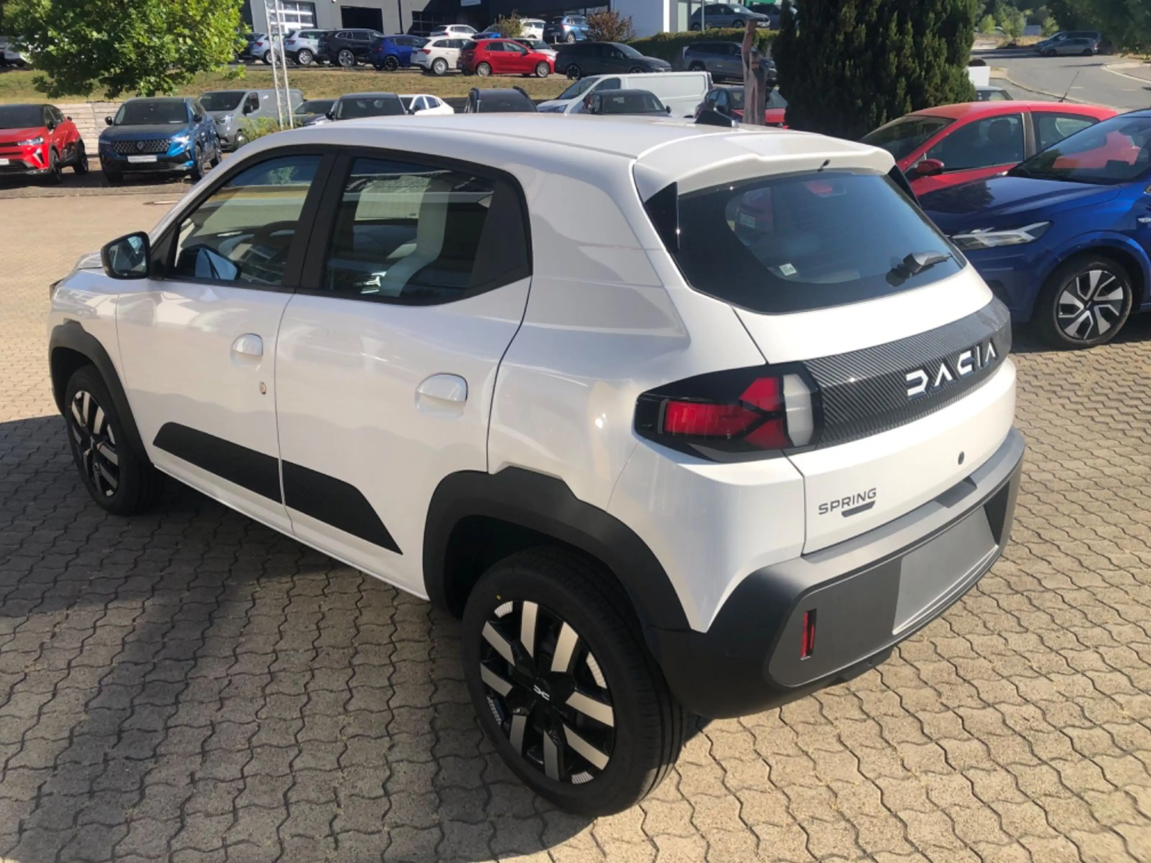 Dacia Spring Electric Expression — photo 4