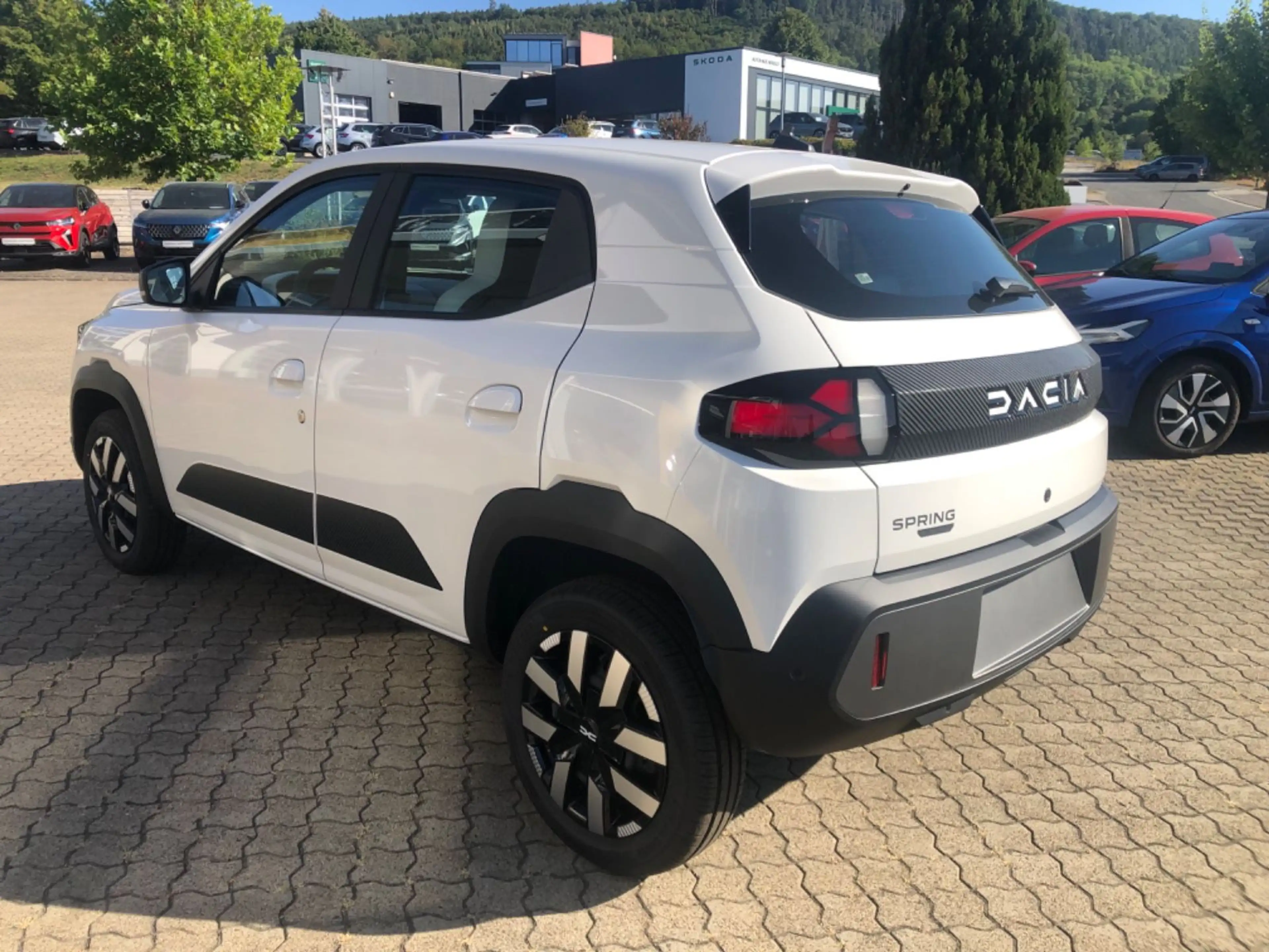 Dacia Spring Electric Expression — photo 12