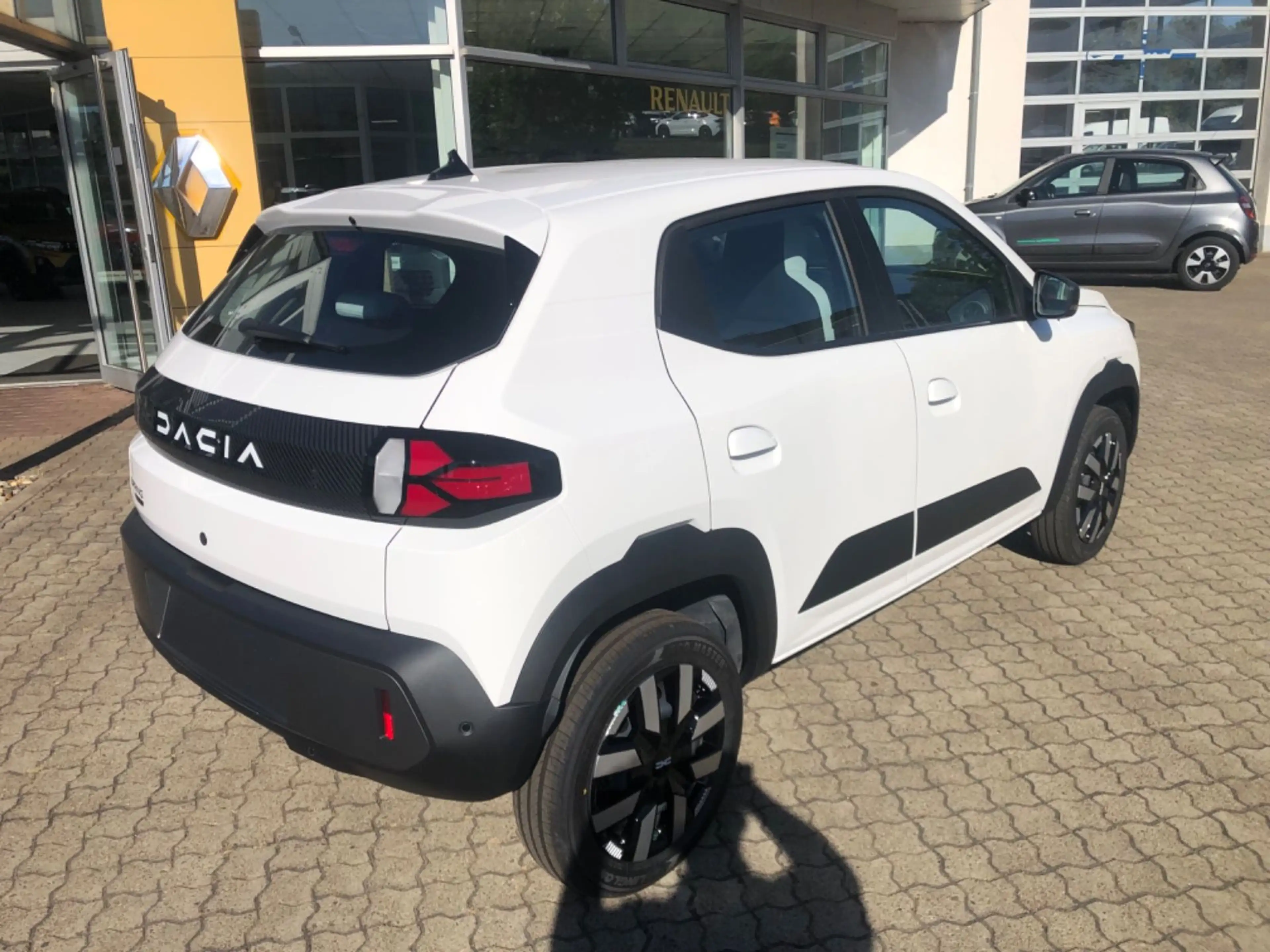 Dacia Spring Electric Expression — photo 6