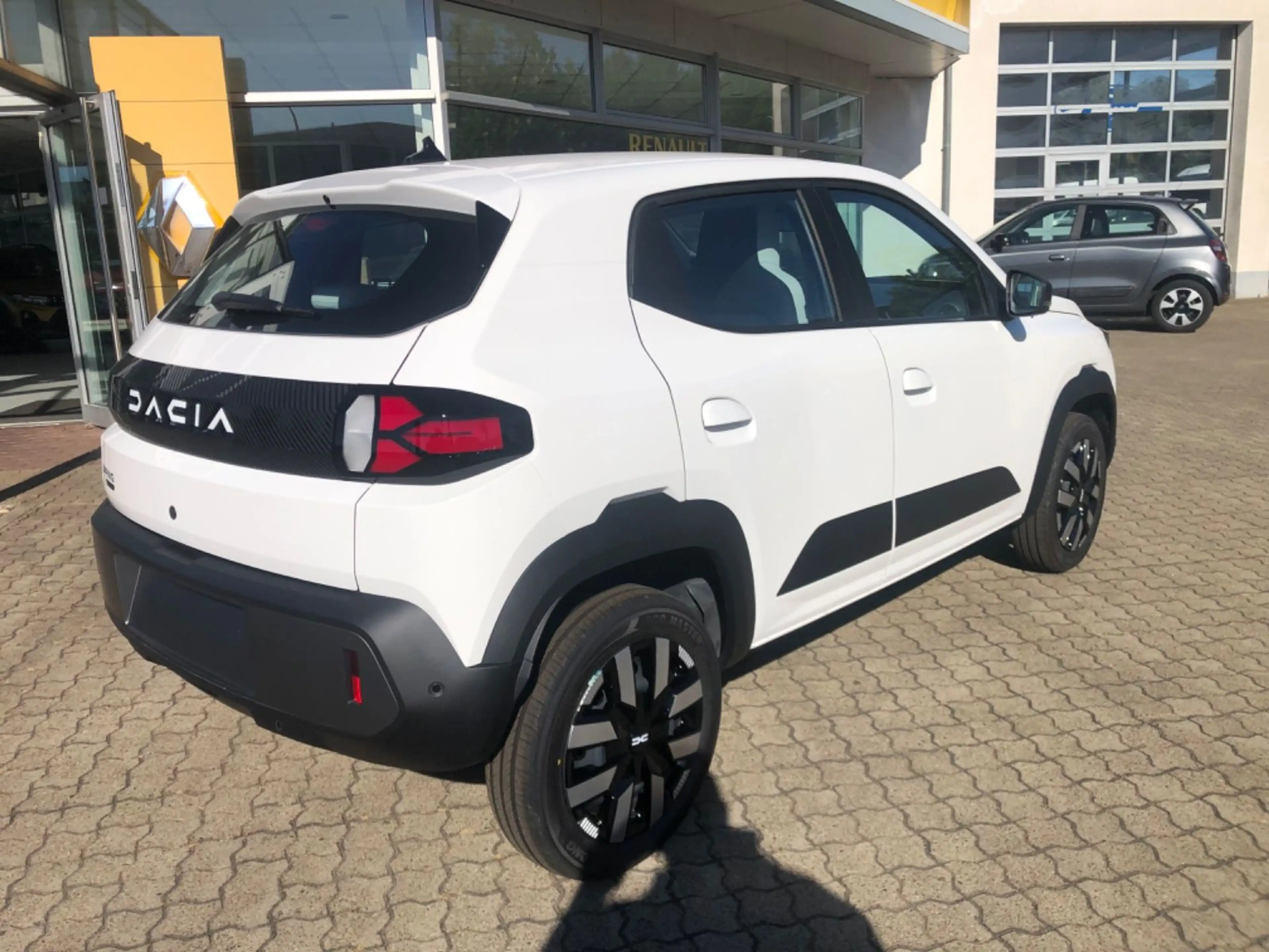 Dacia Spring Electric Expression — photo 14