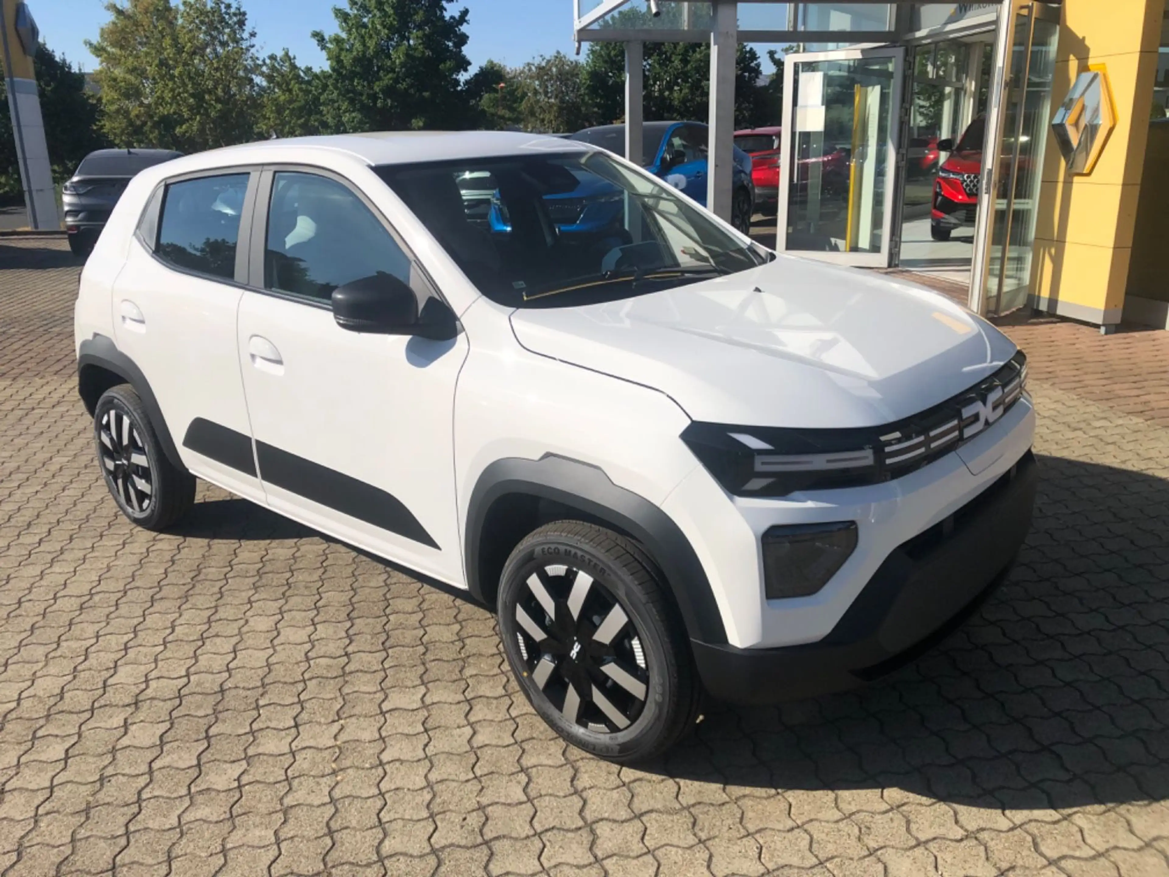 Dacia Spring Electric Expression — photo 8