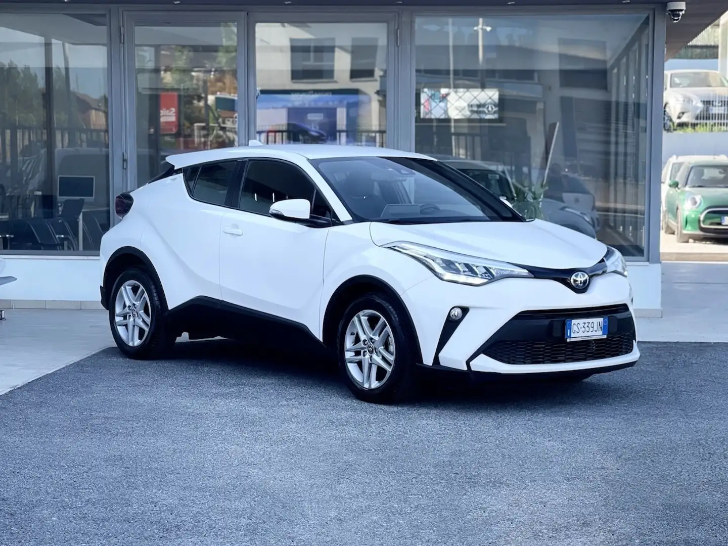 Toyota C-HR 1.8 Hybrid 98CV E6 Automatica - 2023 Wit - 1