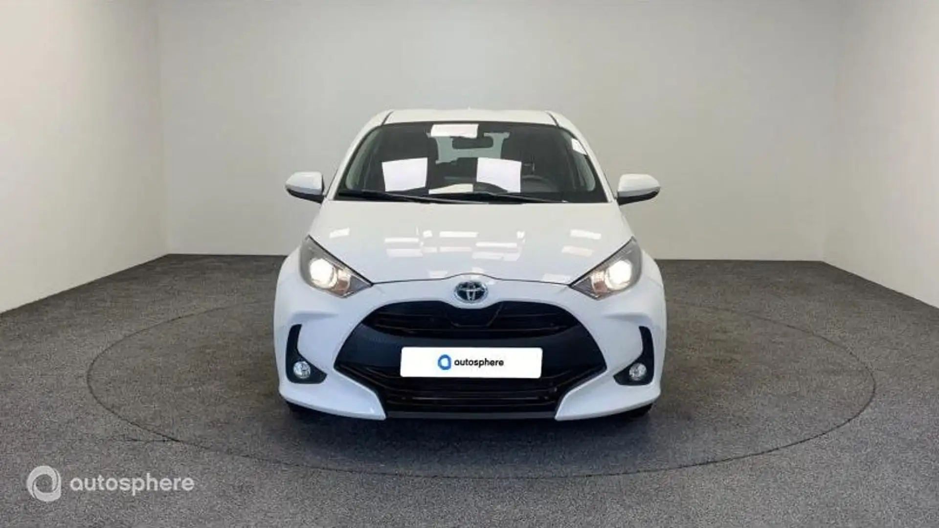 Toyota Yaris 116h Dynamic Business 5p + Programme Beyond Zero A - 2