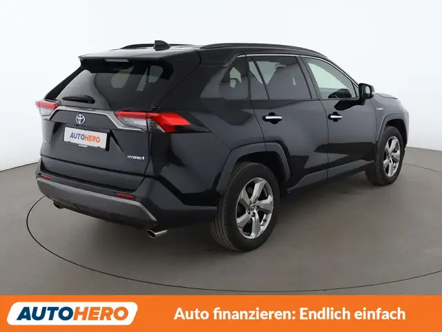 Toyota Rav4 view 6