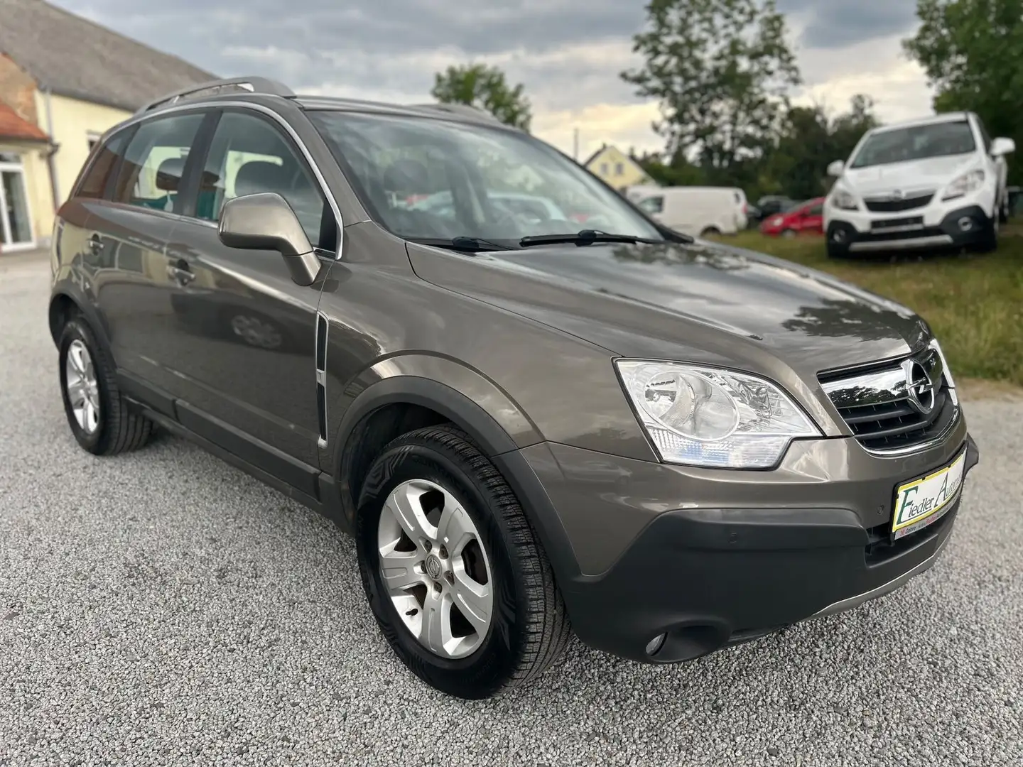 Opel Antara 2.0 CDTI 4x4/Klimaauto/Sitzhzg/Tempo/AHK Gris - 2