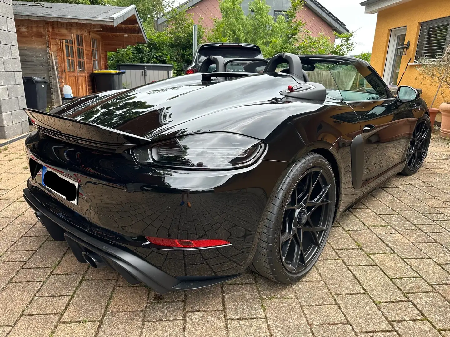 Porsche 718 Spyder 718 Spyder RS Noir - 2