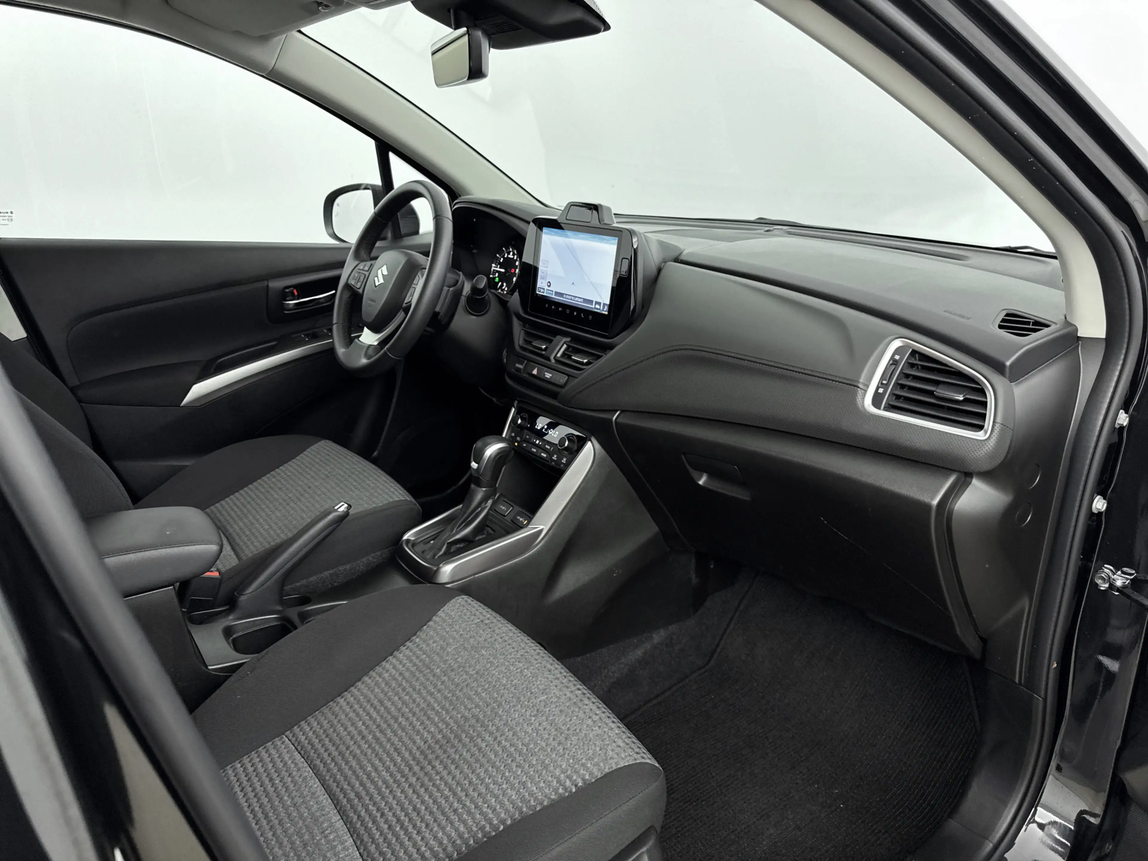 Suzuki S-Cross 1.5 Hybrid Select | 17'' Lichtmetalen velgen | App — photo 6