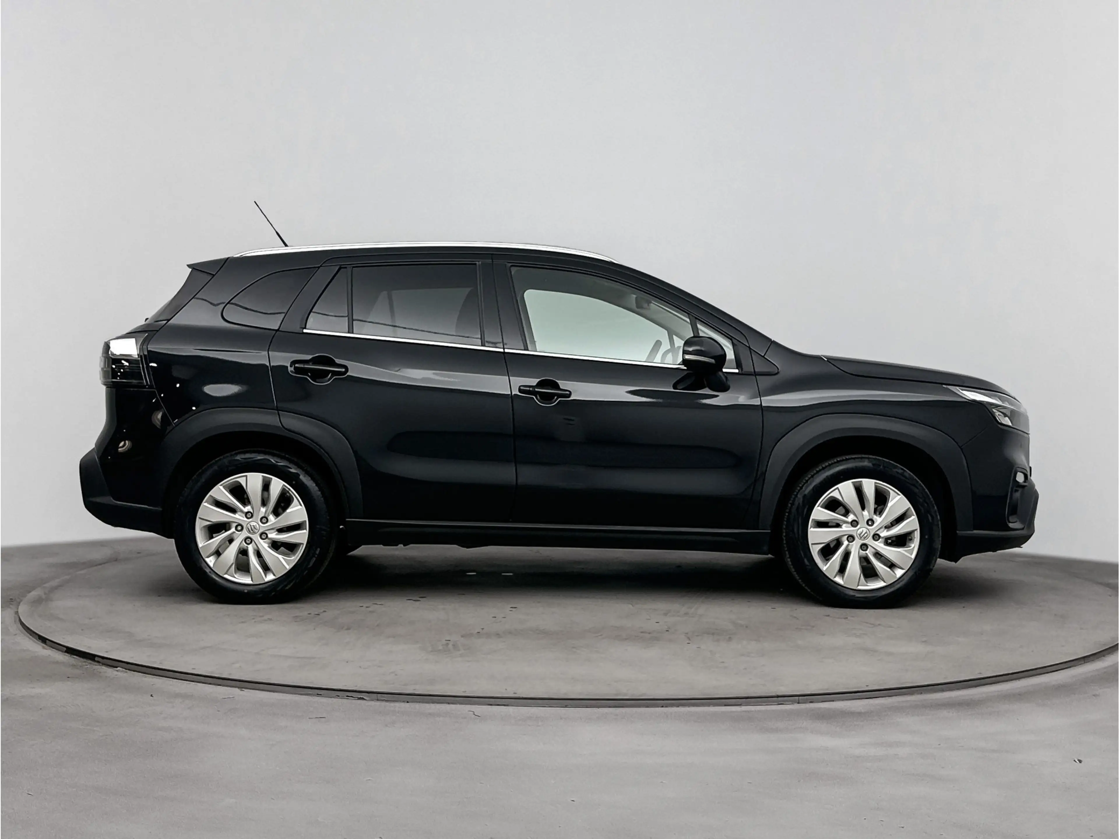 Suzuki S-Cross 1.5 Hybrid Select | 17'' Lichtmetalen velgen | App — photo 10