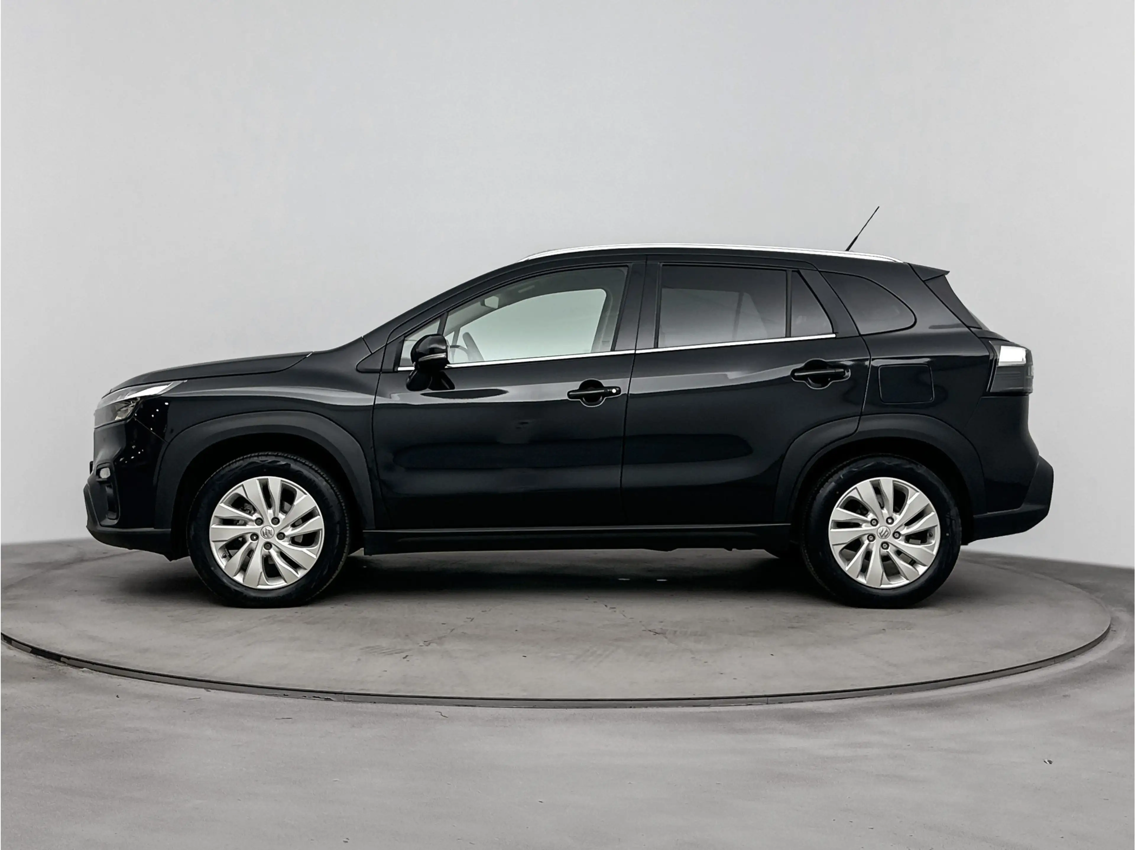 Suzuki S-Cross 1.5 Hybrid Select | 17'' Lichtmetalen velgen | App — photo 3