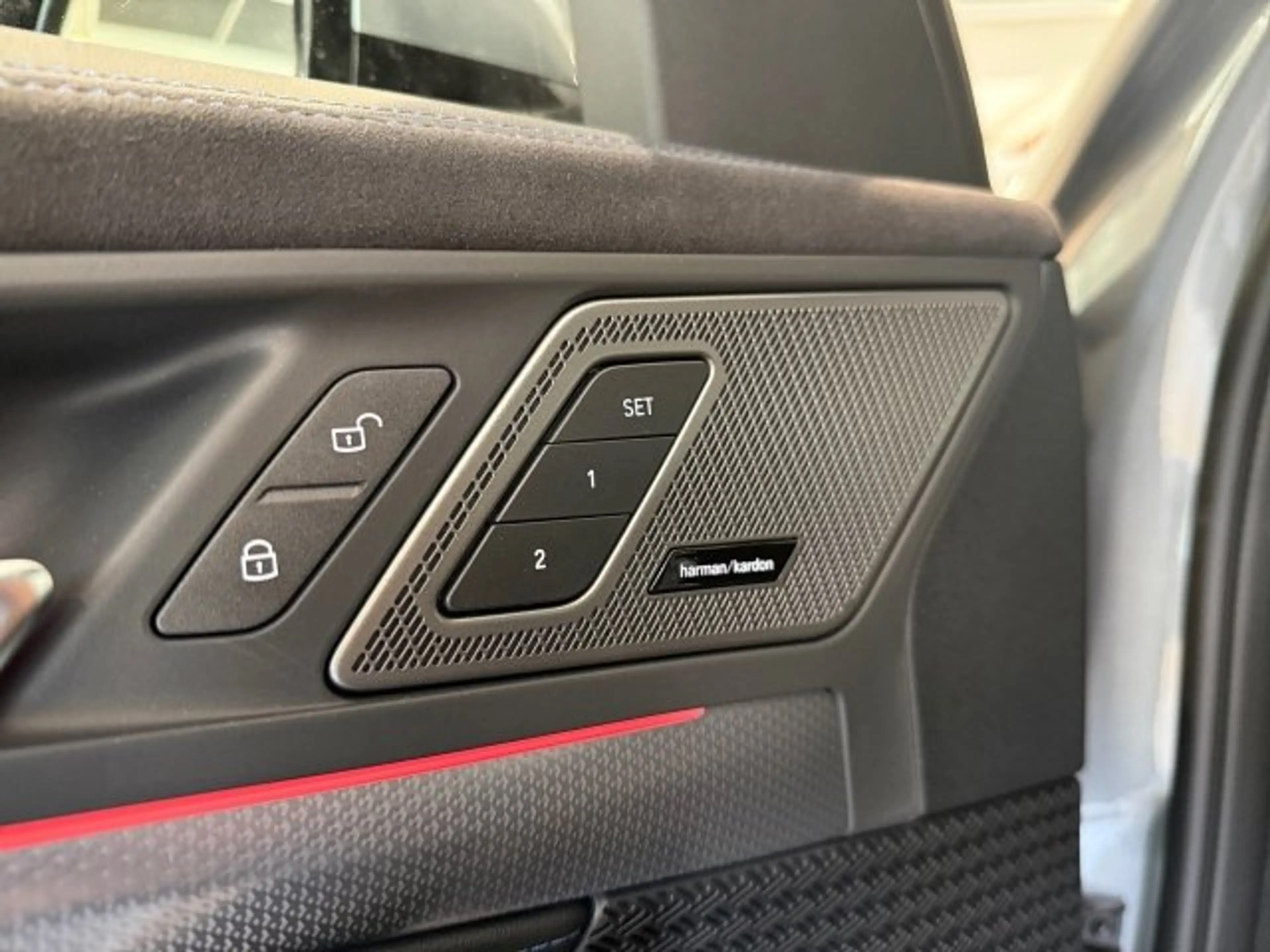 BMW iX2 eDrive20 U10 HB0 — photo 14