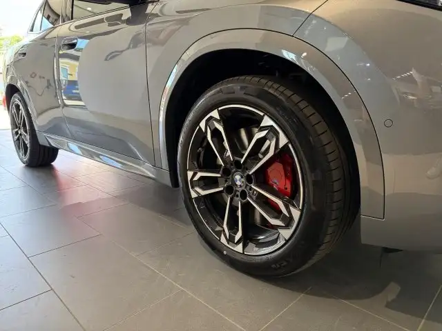 BMW iX2 eDrive20 U10 HB0 Ansicht 8