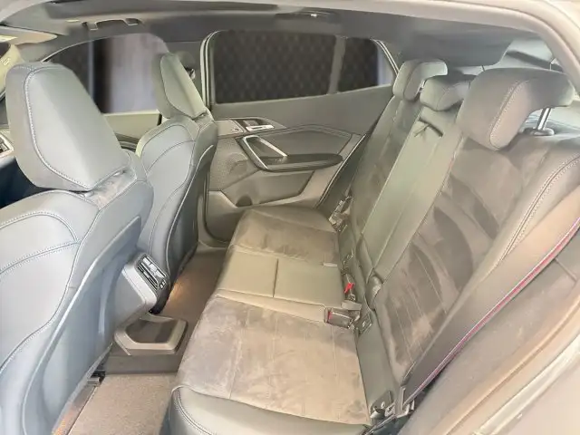 BMW iX2 eDrive20 U10 HB0 Ansicht 12