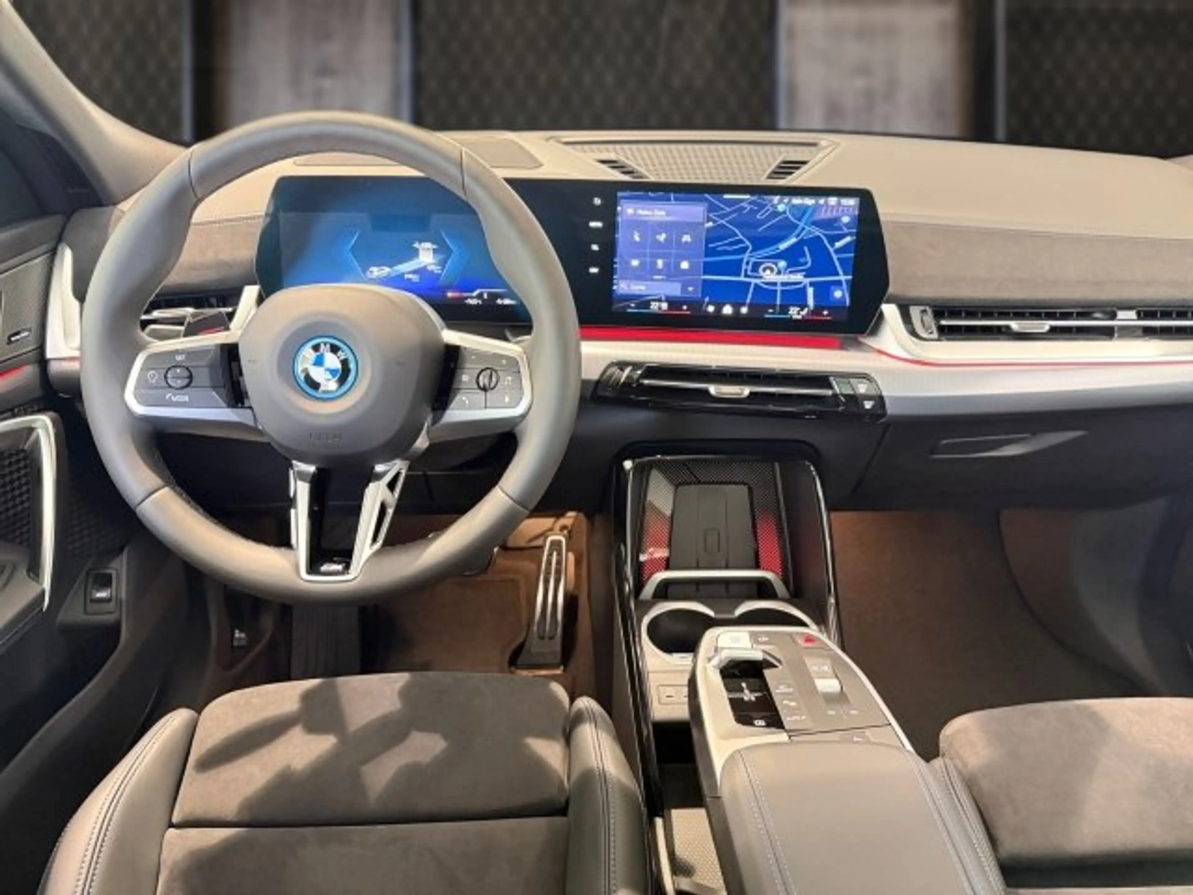 BMW iX2 eDrive20 U10 HB0 — photo 9