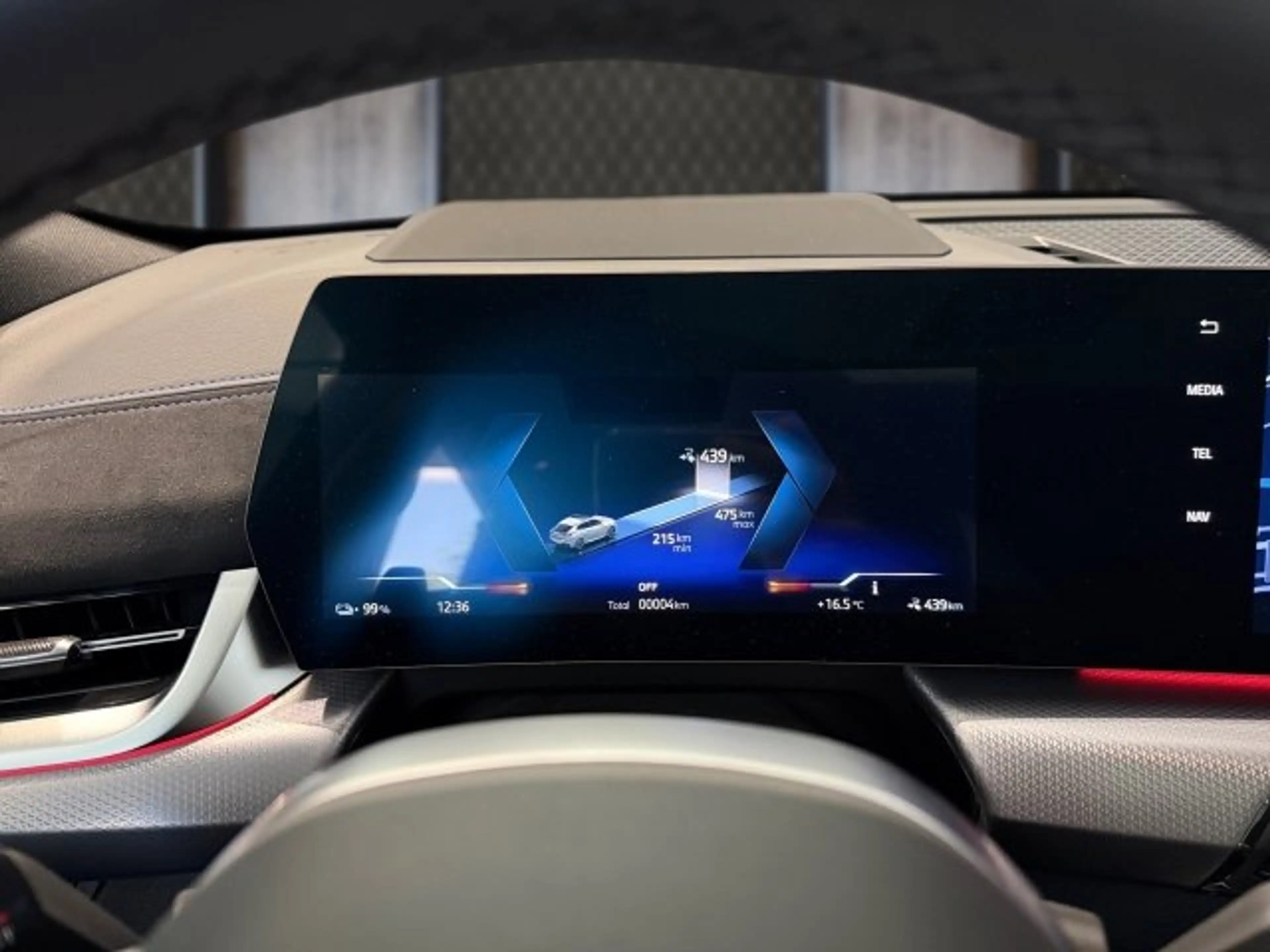 BMW iX2 eDrive20 U10 HB0 — photo 10