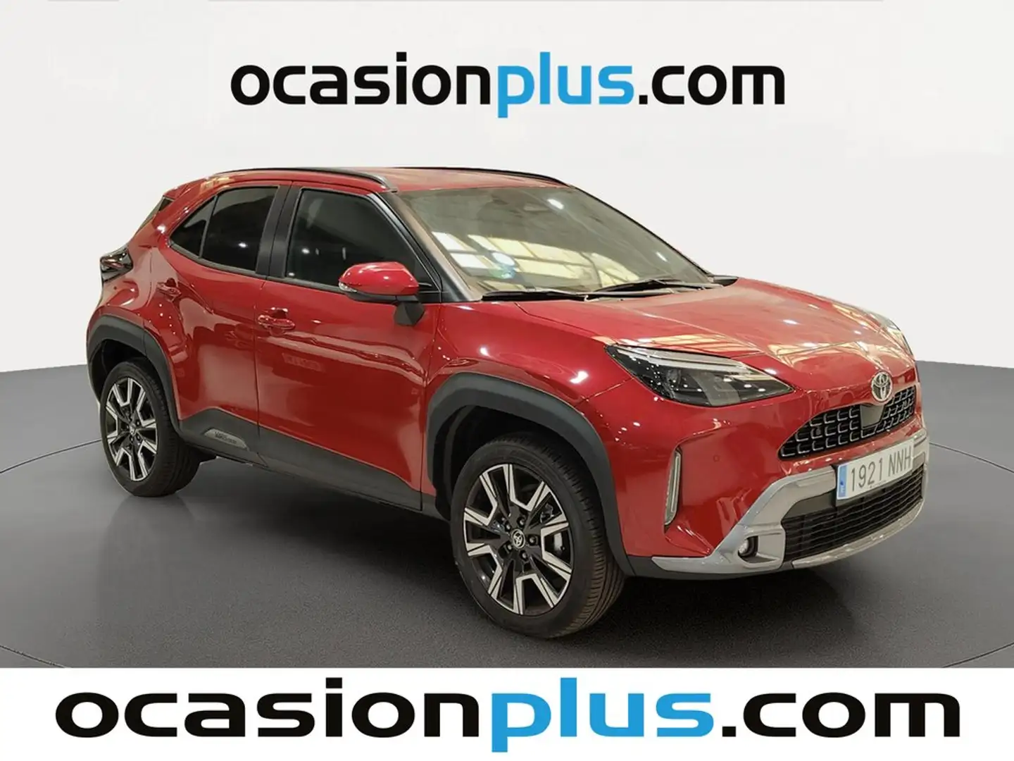 Toyota Yaris Cross 130H Style Rojo - 2