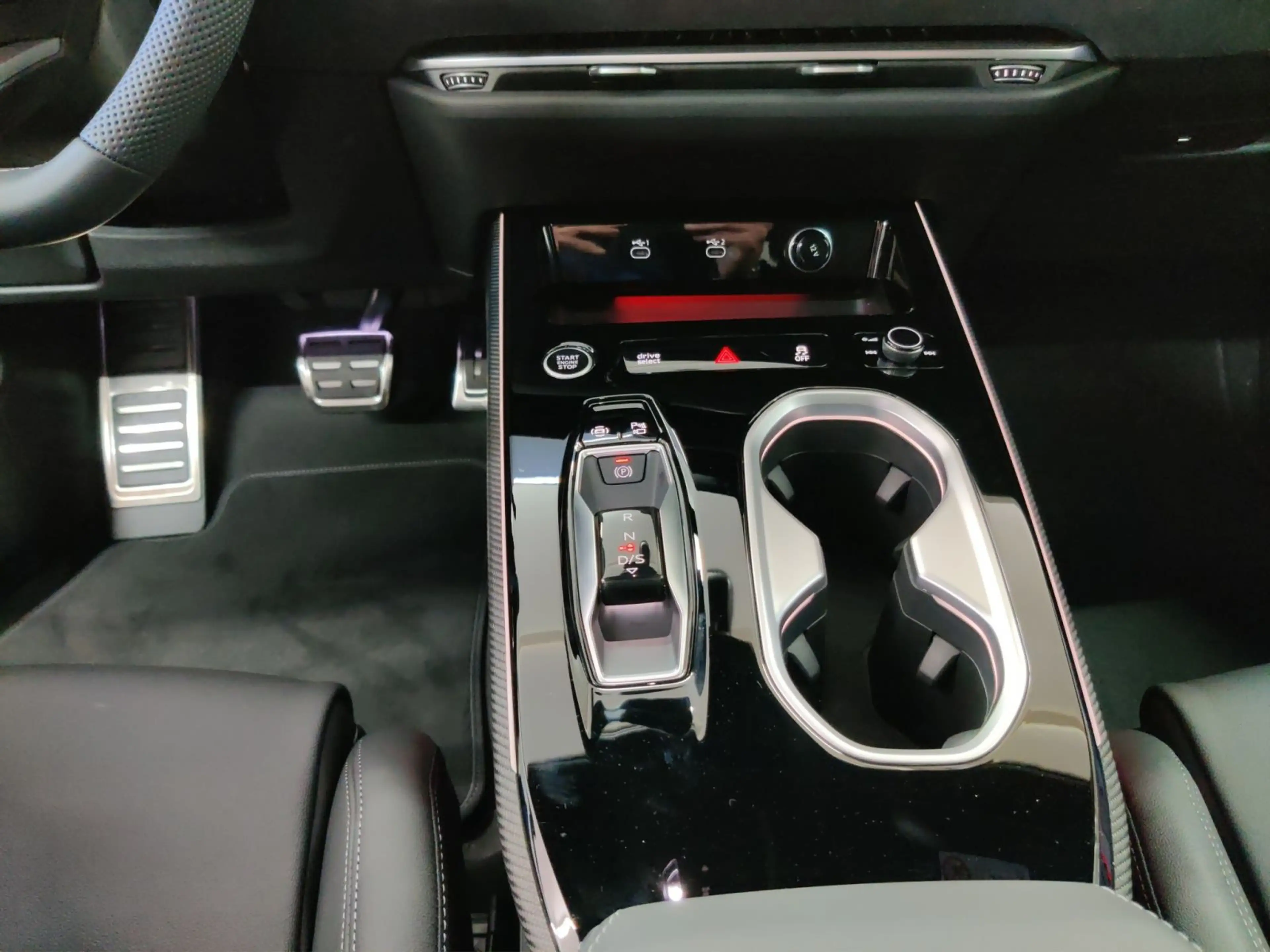Audi A6 edition one TDI qu. neues Mod./2xS line — photo 11