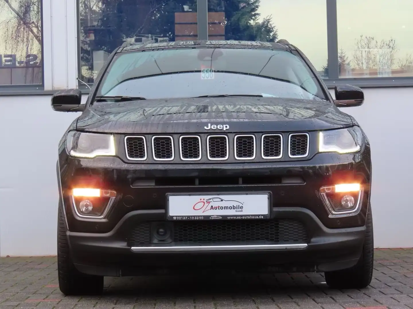 Jeep Compass 1.3 T-GDI I4 Autom. Leder Navi Kamera Noir - 2