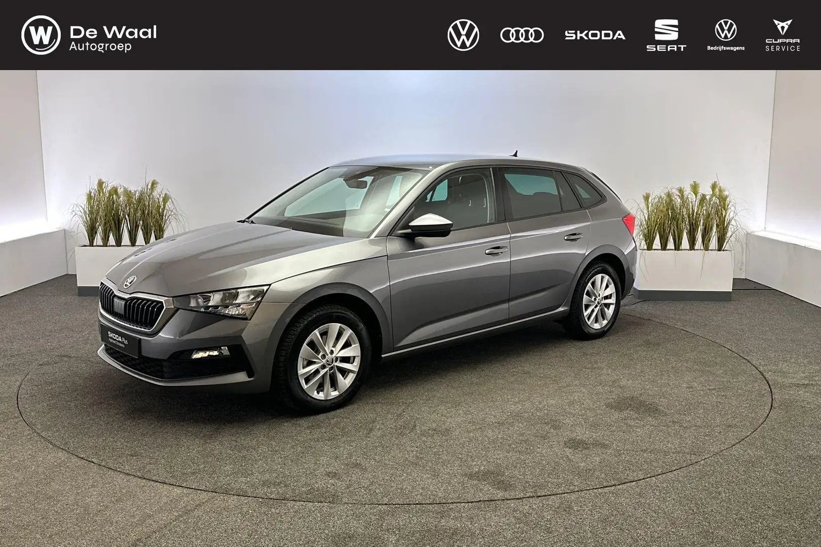 Skoda Scala 1.0 TSI 110pk Ambition | Parkeersensoren Achter, N Grijs - 1